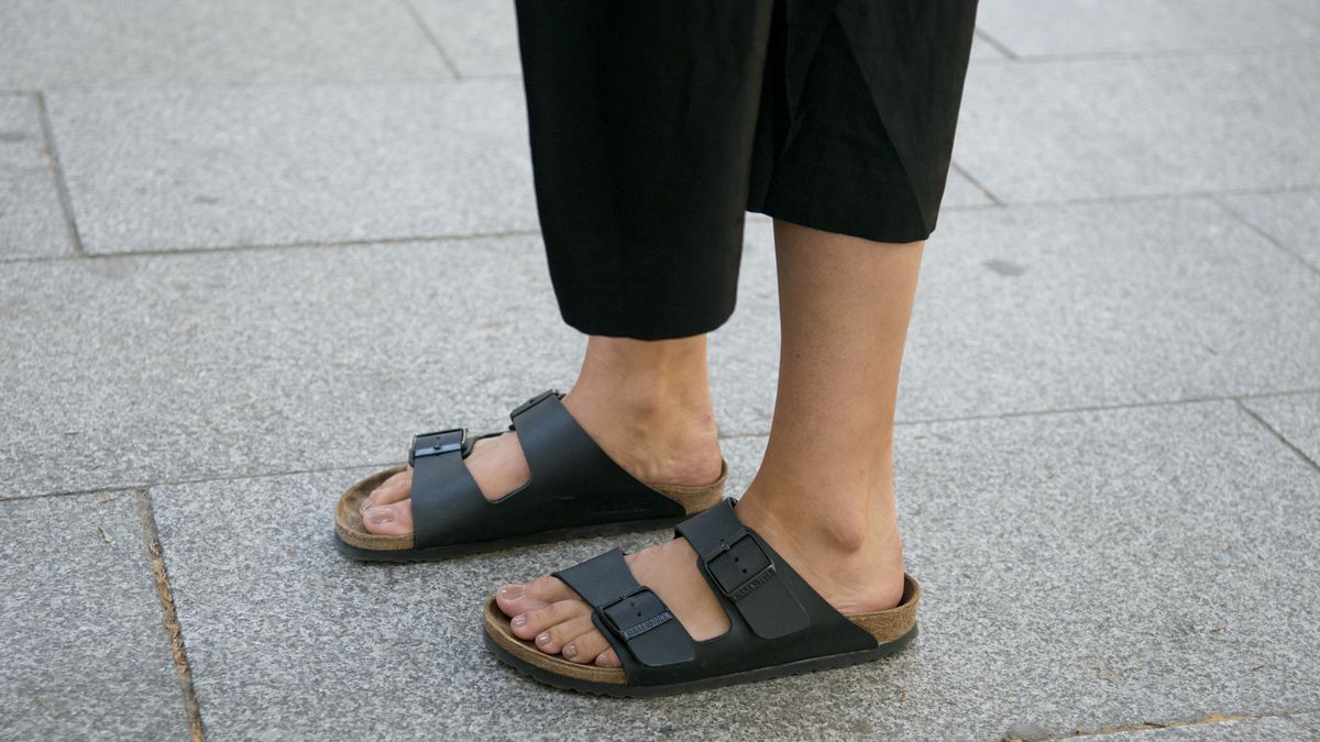 How Should Birkenstocks Fit